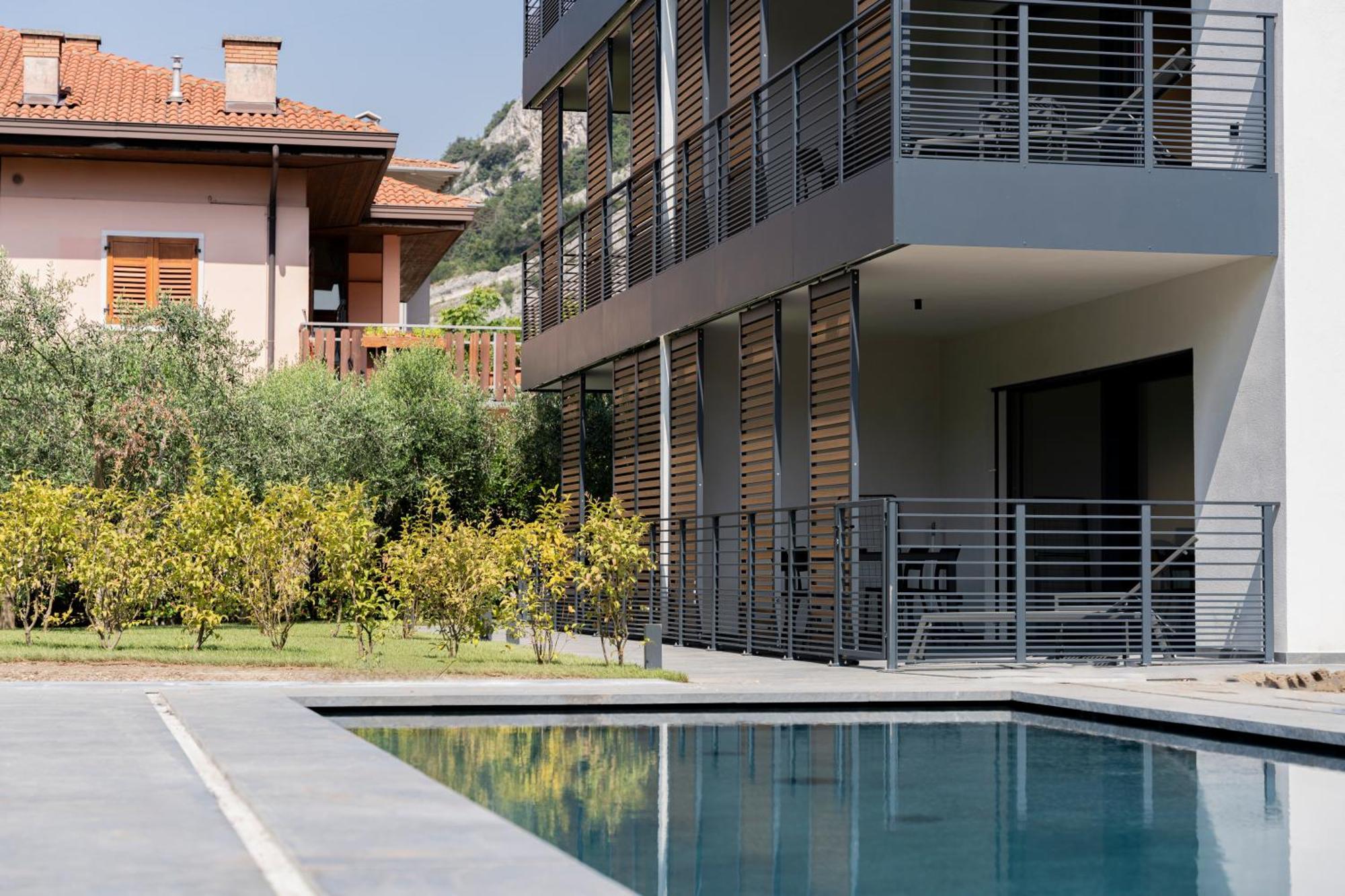 Casa 32 Loft - Garda Lake Torbole Sul Garda Ngoại thất bức ảnh