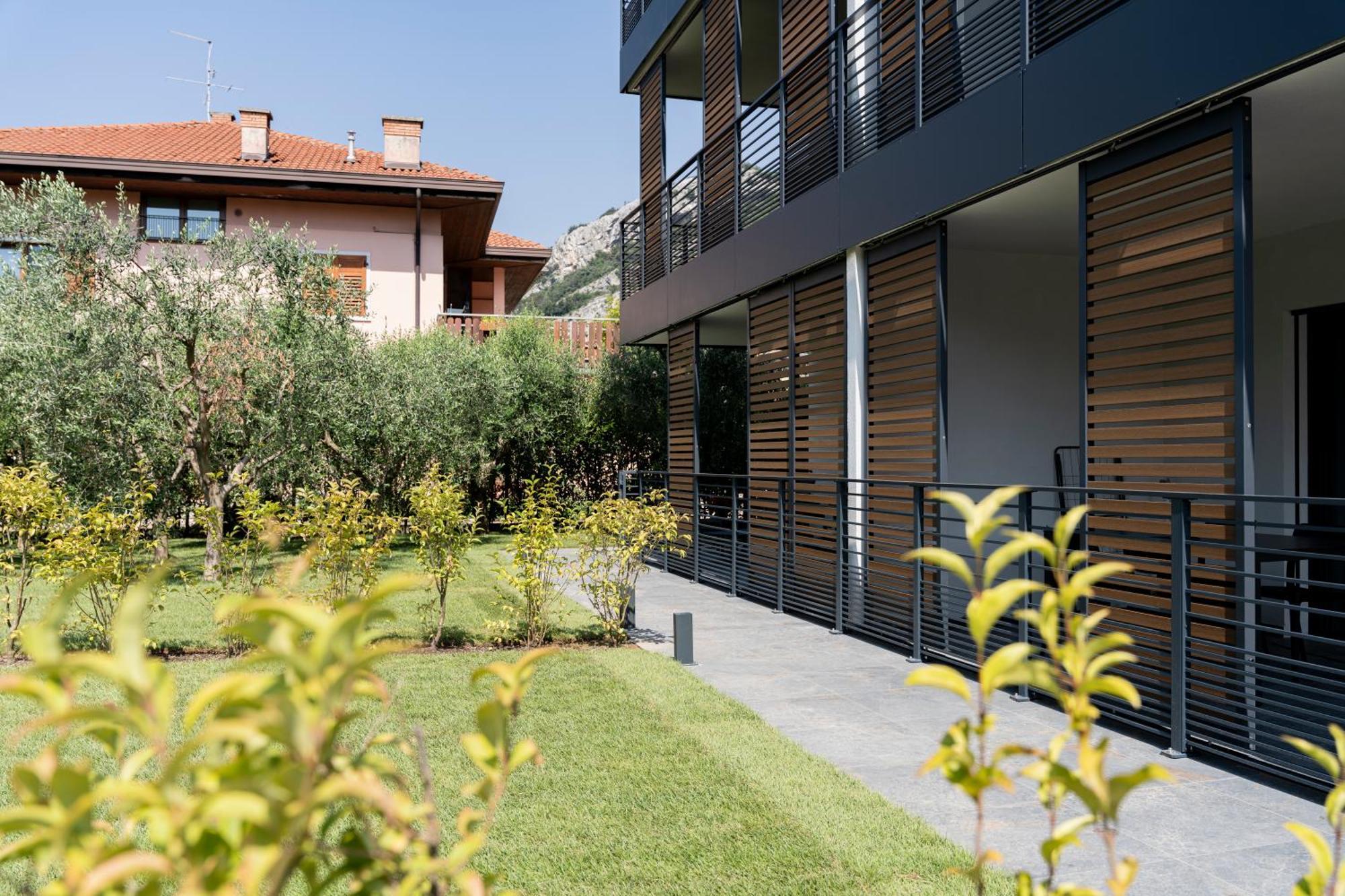 Casa 32 Loft - Garda Lake Torbole Sul Garda Ngoại thất bức ảnh