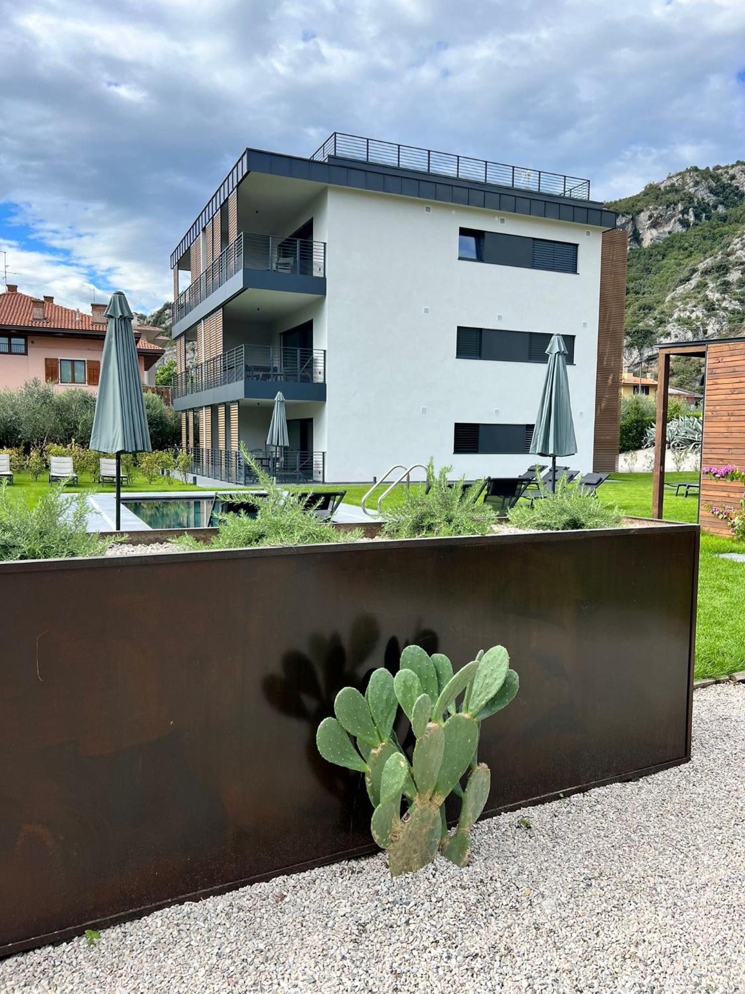 Casa 32 Loft - Garda Lake Torbole Sul Garda Ngoại thất bức ảnh